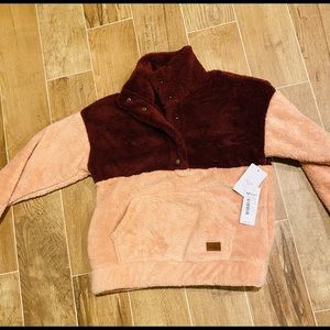 ROXY XS Pull Over Plush Top